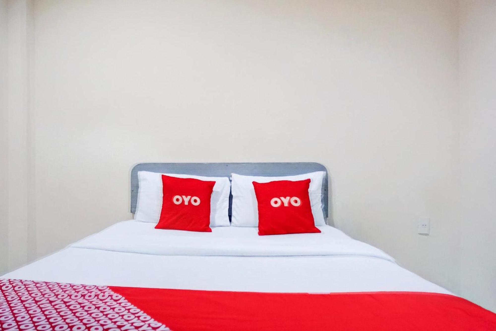 Hotel O Medan City Near Lapangan Benteng Formerly Ralica Residence Exterior photo